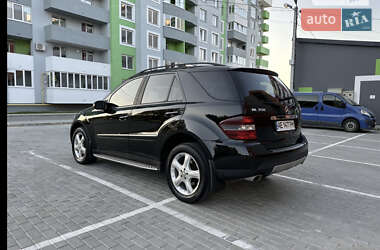 Внедорожник / Кроссовер Mercedes-Benz M-Class 2008 в 