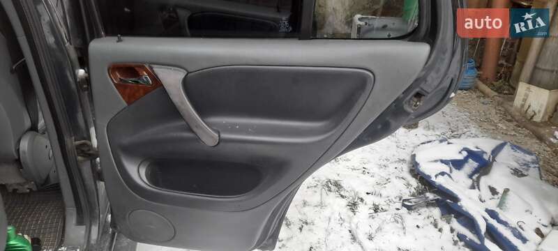 Внедорожник / Кроссовер Mercedes-Benz M-Class 2000 в Черновцах