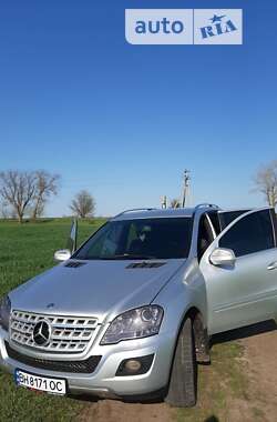 Позашляховик / Кросовер Mercedes-Benz M-Class 2008 в Білгороді-Дністровському