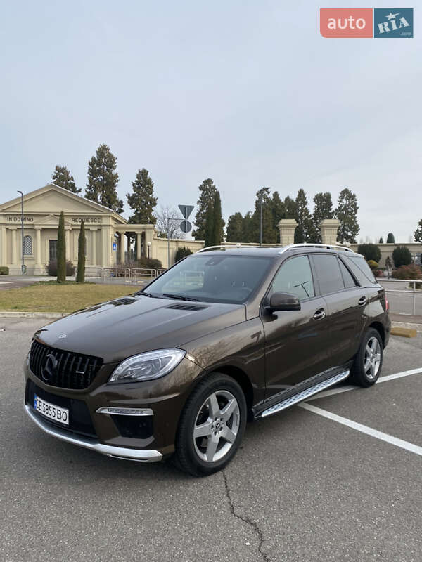 Внедорожник / Кроссовер Mercedes-Benz M-Class 2013 в Новоселице