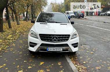 Внедорожник / Кроссовер Mercedes-Benz M-Class 2014 в Киеве