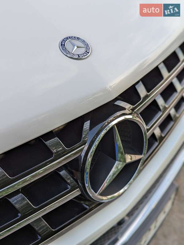 Внедорожник / Кроссовер Mercedes-Benz M-Class 2014 в Киеве