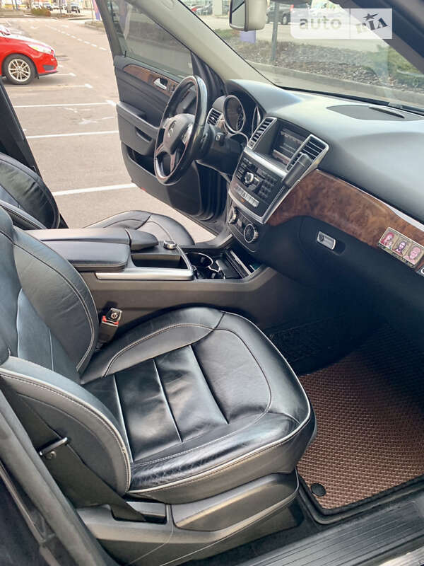 Внедорожник / Кроссовер Mercedes-Benz M-Class 2013 в Киеве фото 13 Внедорожник / Кроссовер Mercedes-Benz M-Class 2013 в Киеве