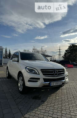 Внедорожник / Кроссовер Mercedes-Benz M-Class 2012 в Черновцах