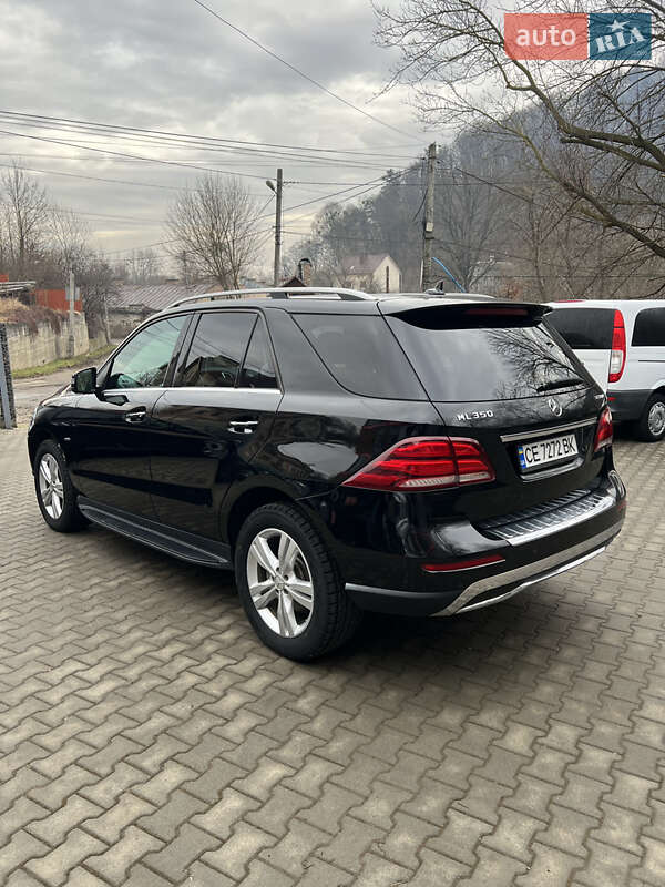 Внедорожник / Кроссовер Mercedes-Benz M-Class 2011 в Кицмани