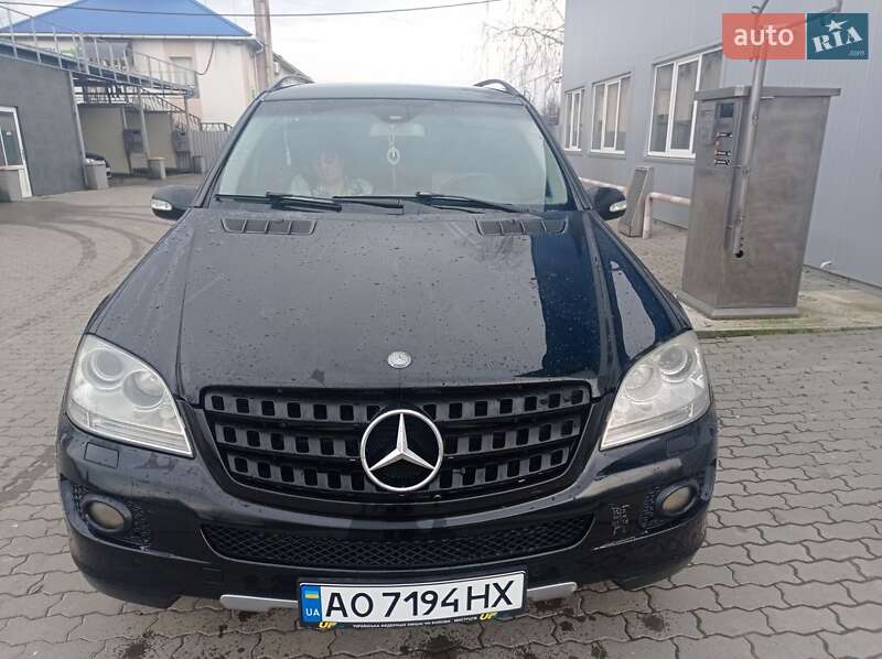 Внедорожник / Кроссовер Mercedes-Benz M-Class 2008 в Ужгороде фото 7 Внедорожник / Кроссовер Mercedes-Benz M-Class 2008 в Ужгороде
