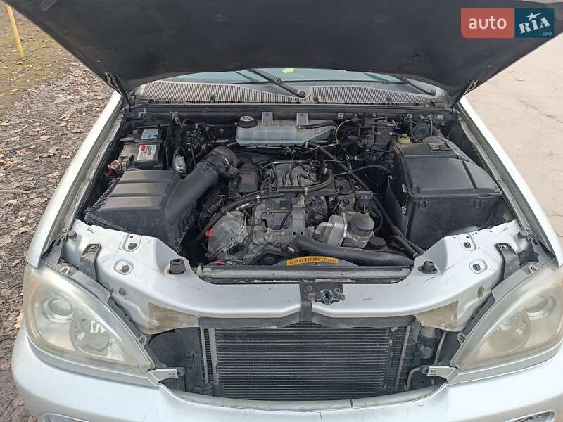Внедорожник / Кроссовер Mercedes-Benz M-Class 2001 в Киеве
