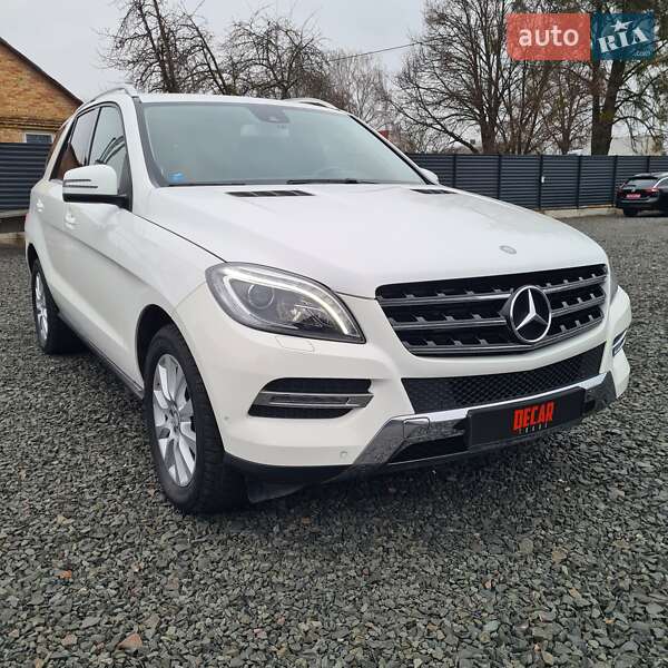 Внедорожник / Кроссовер Mercedes-Benz M-Class 2014 в Луцке