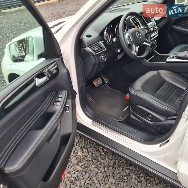 Внедорожник / Кроссовер Mercedes-Benz M-Class 2014 в Луцке