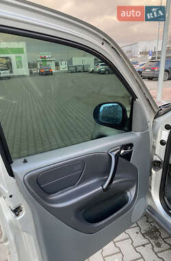 Внедорожник / Кроссовер Mercedes-Benz M-Class 1999 в 