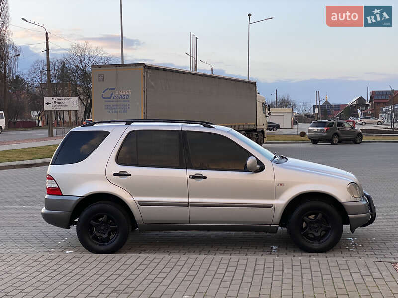 Позашляховик / Кросовер Mercedes-Benz M-Class 1999 в Луцьку фото 3 Позашляховик / Кросовер Mercedes-Benz M-Class 1999 в Луцьку