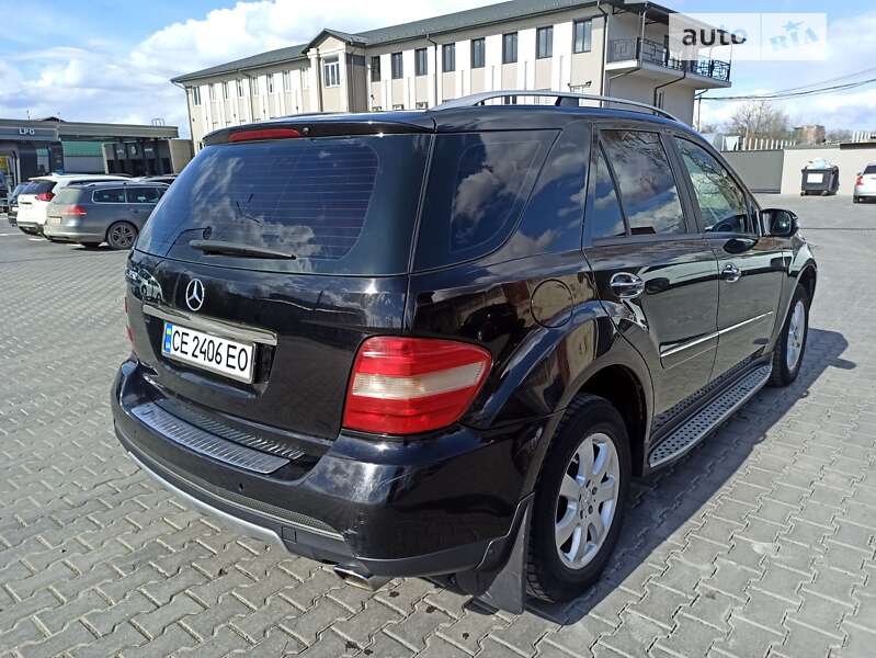 Позашляховик / Кросовер Mercedes-Benz M-Class 2006 в Чернівцях