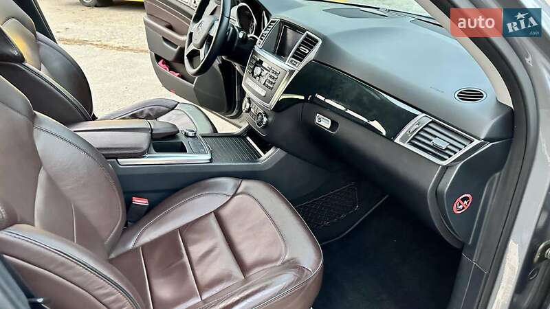 Внедорожник / Кроссовер Mercedes-Benz M-Class 2012 в Киеве