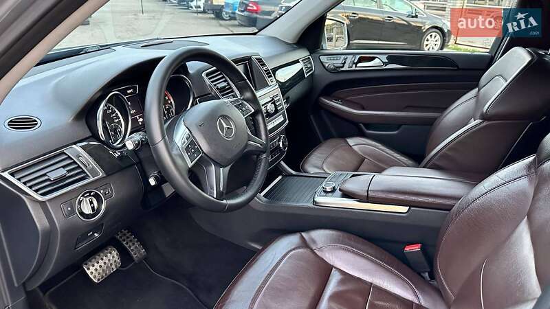 Внедорожник / Кроссовер Mercedes-Benz M-Class 2012 в Киеве
