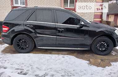 Внедорожник / Кроссовер Mercedes-Benz M-Class 2005 в Чернигове