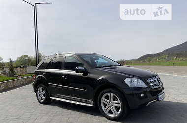 Внедорожник / Кроссовер Mercedes-Benz M-Class 2009 в 