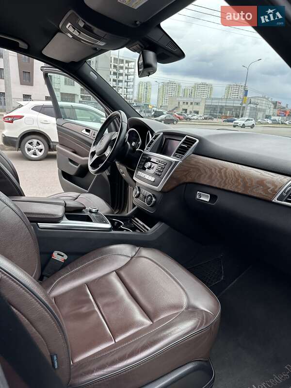 Внедорожник / Кроссовер Mercedes-Benz M-Class 2013 в Харькове фото 5 Внедорожник / Кроссовер Mercedes-Benz M-Class 2013 в Харькове