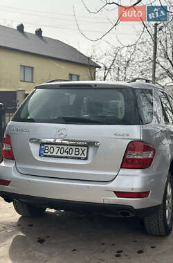 Внедорожник / Кроссовер Mercedes-Benz M-Class 2009 в Чорткове