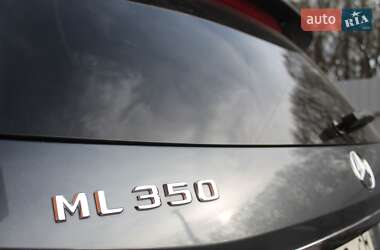 Внедорожник / Кроссовер Mercedes-Benz M-Class 2012 в 