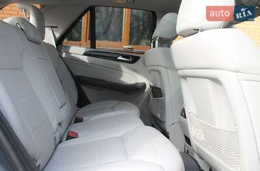 Внедорожник / Кроссовер Mercedes-Benz M-Class 2012 в 