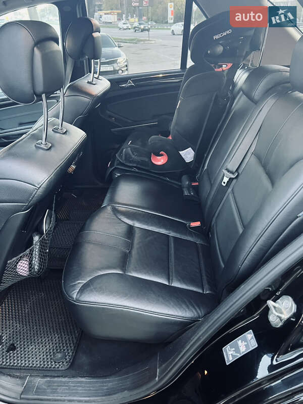 Внедорожник / Кроссовер Mercedes-Benz M-Class 2010 в Киеве фото 15 Внедорожник / Кроссовер Mercedes-Benz M-Class 2010 в Киеве