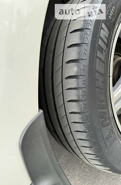 Внедорожник / Кроссовер Mercedes-Benz M-Class 2012 в 