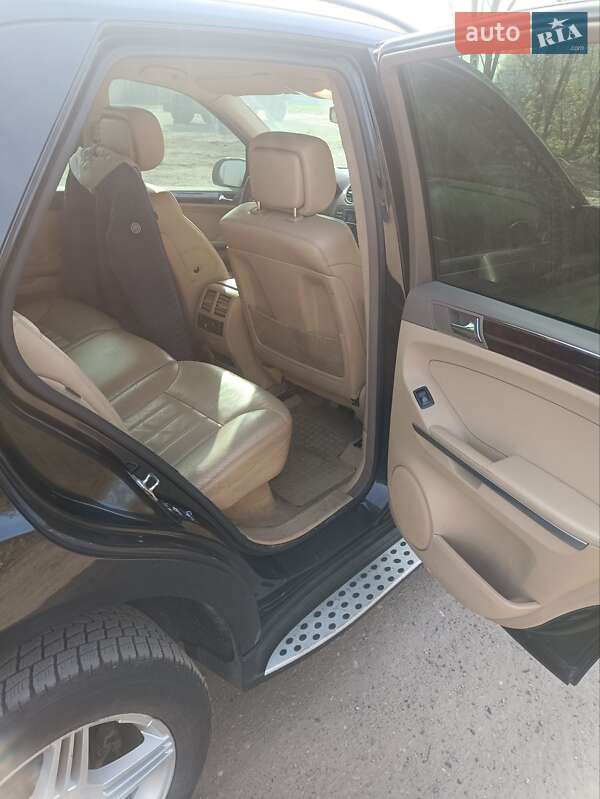 Внедорожник / Кроссовер Mercedes-Benz M-Class 2006 в Харькове