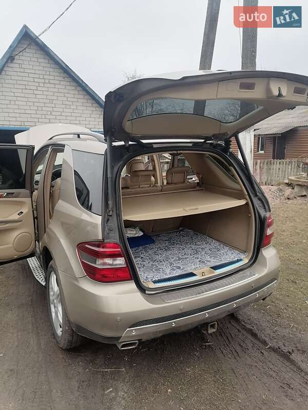 Внедорожник / Кроссовер Mercedes-Benz M-Class 2007 в Житомире