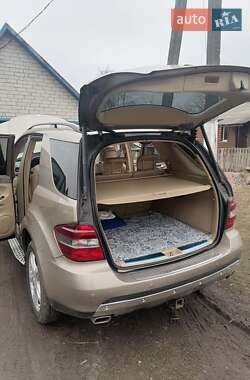Внедорожник / Кроссовер Mercedes-Benz M-Class 2007 в 