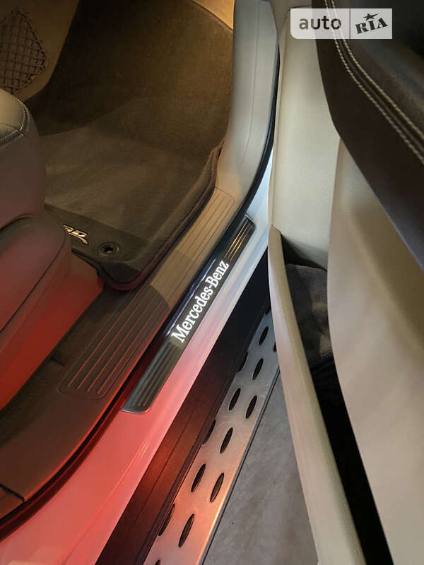 Внедорожник / Кроссовер Mercedes-Benz M-Class 2015 в Киеве