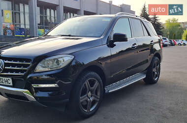 Внедорожник / Кроссовер Mercedes-Benz M-Class 2014 в Ровно