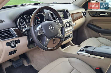 Внедорожник / Кроссовер Mercedes-Benz M-Class 2014 в Ровно