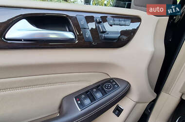 Внедорожник / Кроссовер Mercedes-Benz M-Class 2014 в 