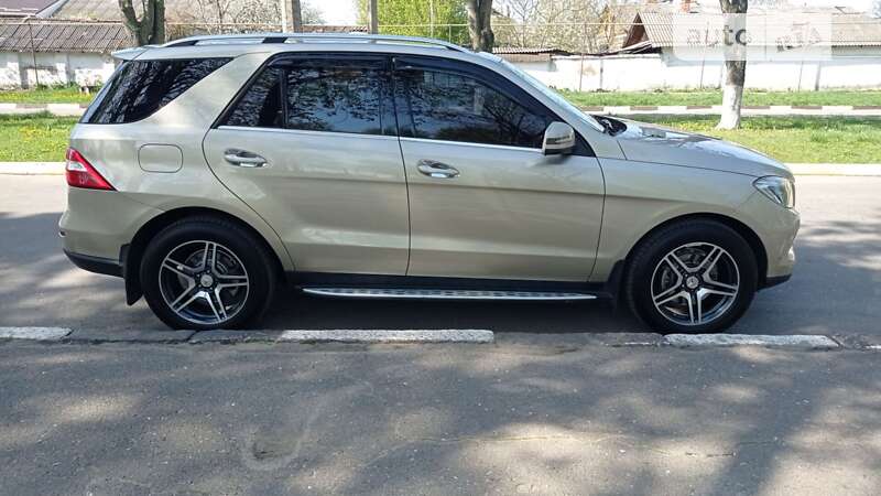 Позашляховик / Кросовер Mercedes-Benz M-Class 2013 в Подільську