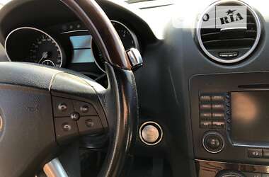 Позашляховик / Кросовер Mercedes-Benz M-Class 2008 в 