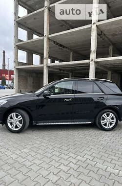 Внедорожник / Кроссовер Mercedes-Benz M-Class 2012 в Тернополе