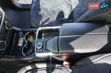 Внедорожник / Кроссовер Mercedes-Benz M-Class 2011 в 