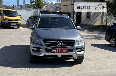 Внедорожник / Кроссовер Mercedes-Benz M-Class 2013 в Луцке