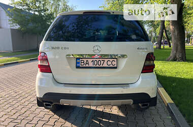 Внедорожник / Кроссовер Mercedes-Benz M-Class 2008 в Александрие