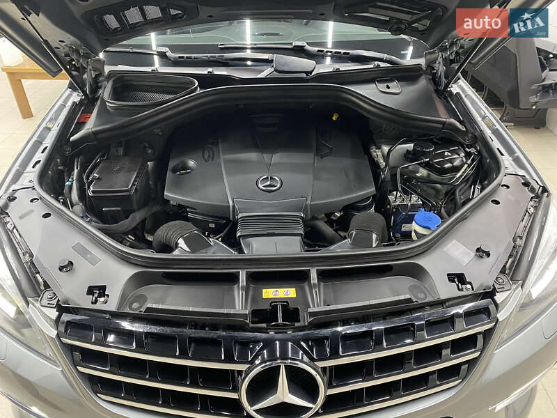 Внедорожник / Кроссовер Mercedes-Benz M-Class 2013 в Ивано-Франковске