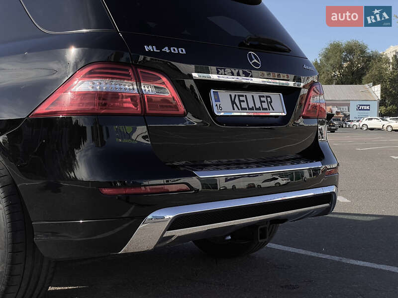 Внедорожник / Кроссовер Mercedes-Benz M-Class 2015 в Одессе