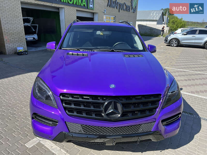 Внедорожник / Кроссовер Mercedes-Benz M-Class 2012 в Харькове