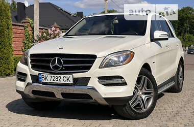 Внедорожник / Кроссовер Mercedes-Benz M-Class 2012 в Ровно