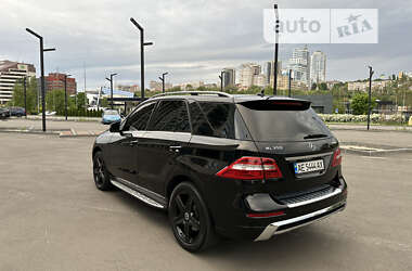 Позашляховик / Кросовер Mercedes-Benz M-Class 2013 в Дніпрі