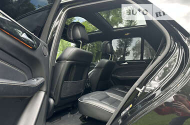 Внедорожник / Кроссовер Mercedes-Benz M-Class 2013 в Киеве