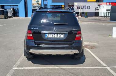 Позашляховик / Кросовер Mercedes-Benz M-Class 2008 в Києві