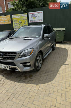 Внедорожник / Кроссовер Mercedes-Benz M-Class 2015 в 