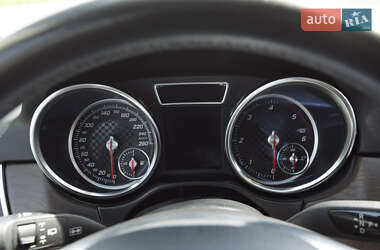 Внедорожник / Кроссовер Mercedes-Benz M-Class 2011 в 