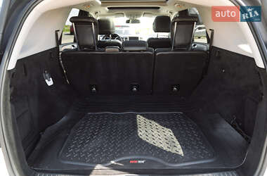 Внедорожник / Кроссовер Mercedes-Benz M-Class 2011 в 