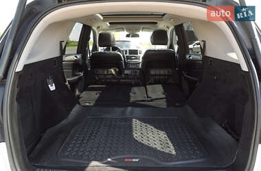 Внедорожник / Кроссовер Mercedes-Benz M-Class 2011 в 